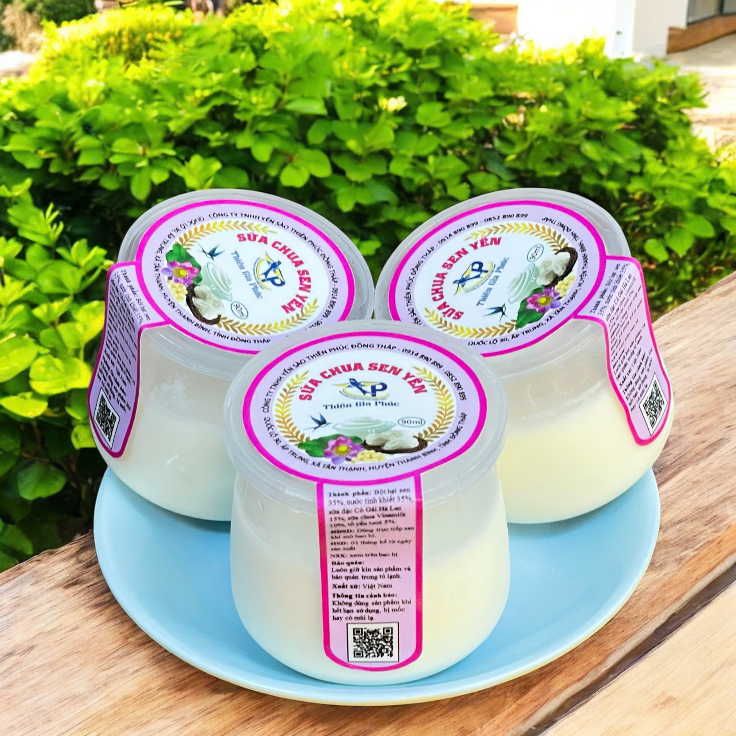 Sữa Chua Sen Yến Thiên Gia Phúc