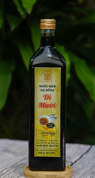 Nước mắm cá đồng Dì mười