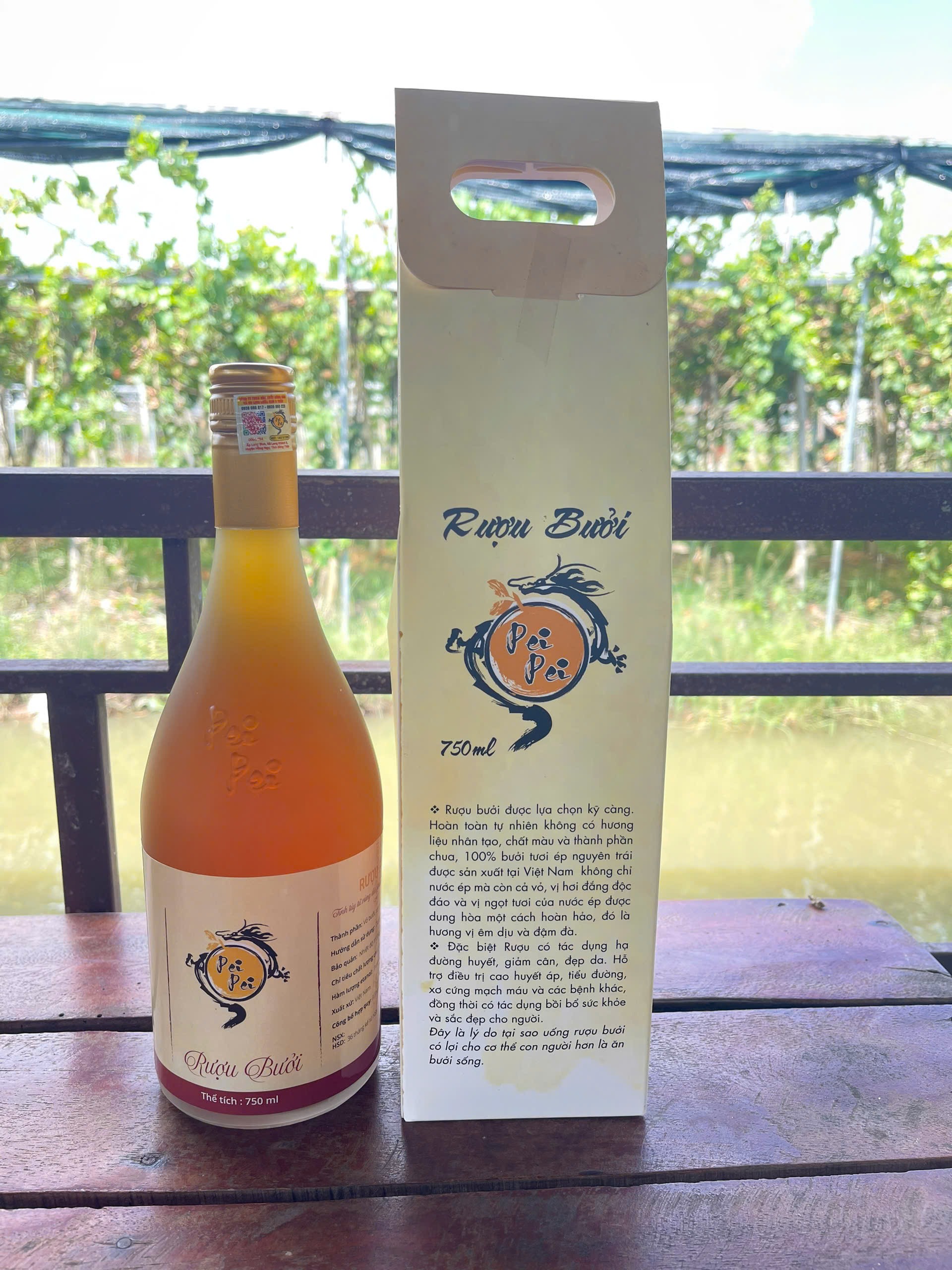 Rượu bưởi