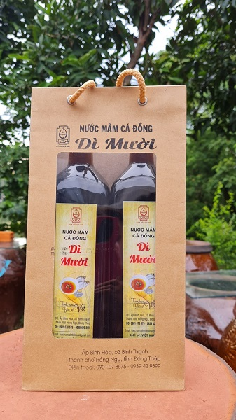 Nước mắm cá đồng Dì mười