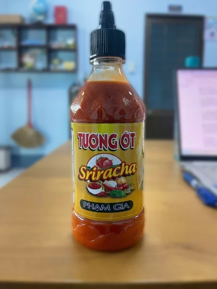 Ớt tương Phạm Gia